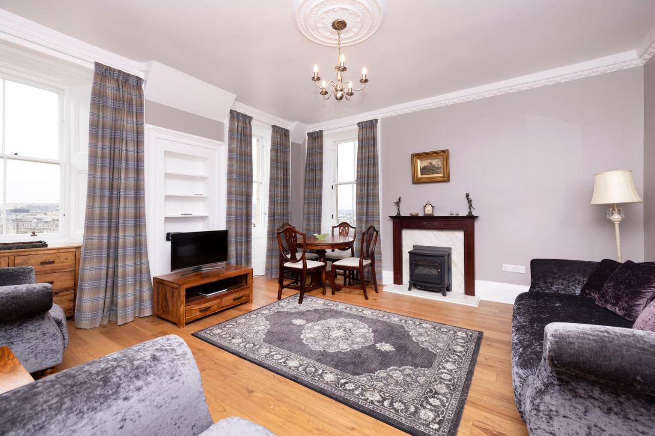 Joivy Cozy Apt Near Edinburgh Castle Exterior foto