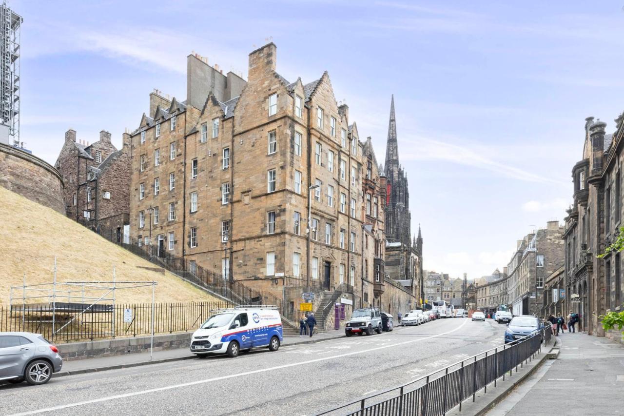 Joivy Cozy Apt Near Edinburgh Castle Exterior foto